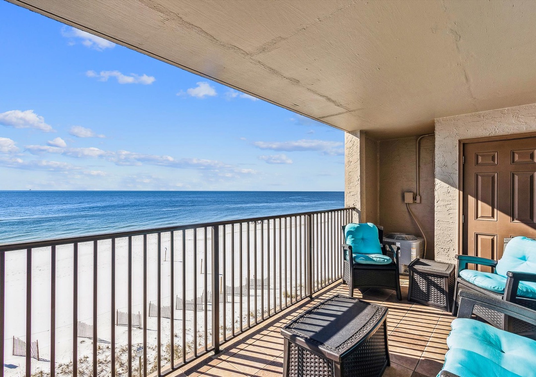 Ocean Breeze East 402 Gorgeous Beach Views from Balcony