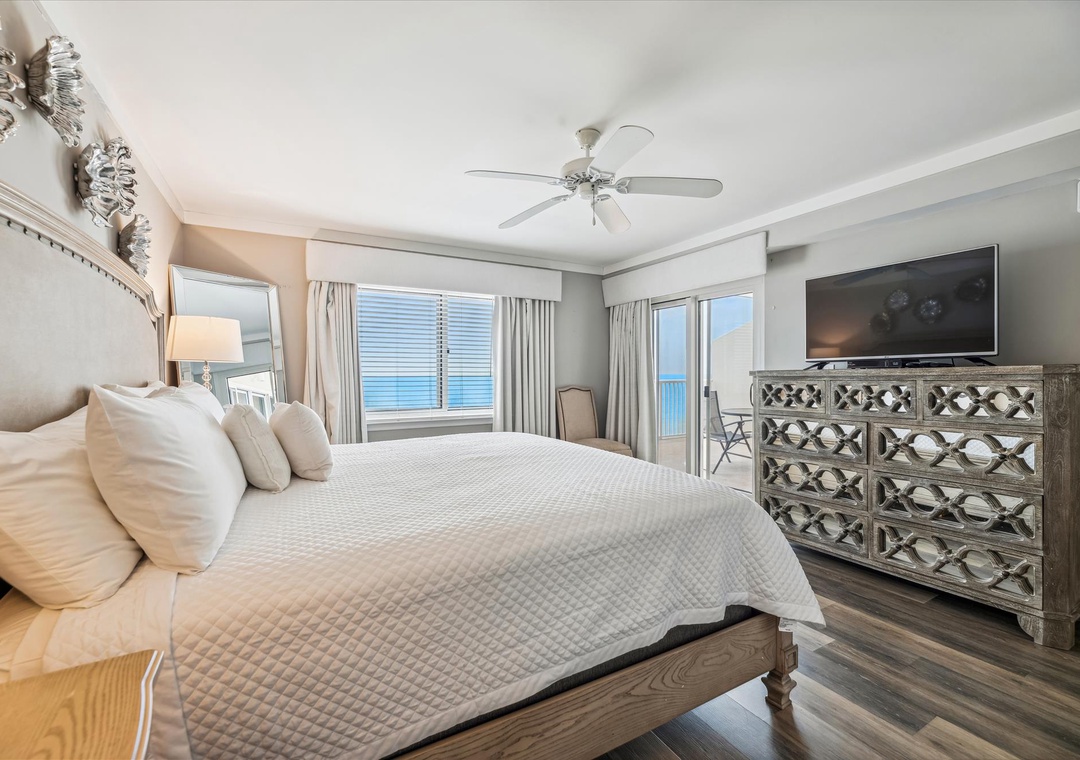 Sandy Key 827-Bedroom 1