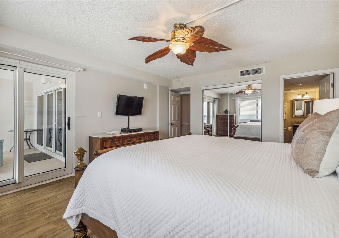 interiors-primary bedroom-123042136