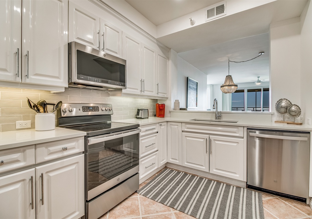 Beach Colony Tower 14B Kitchen