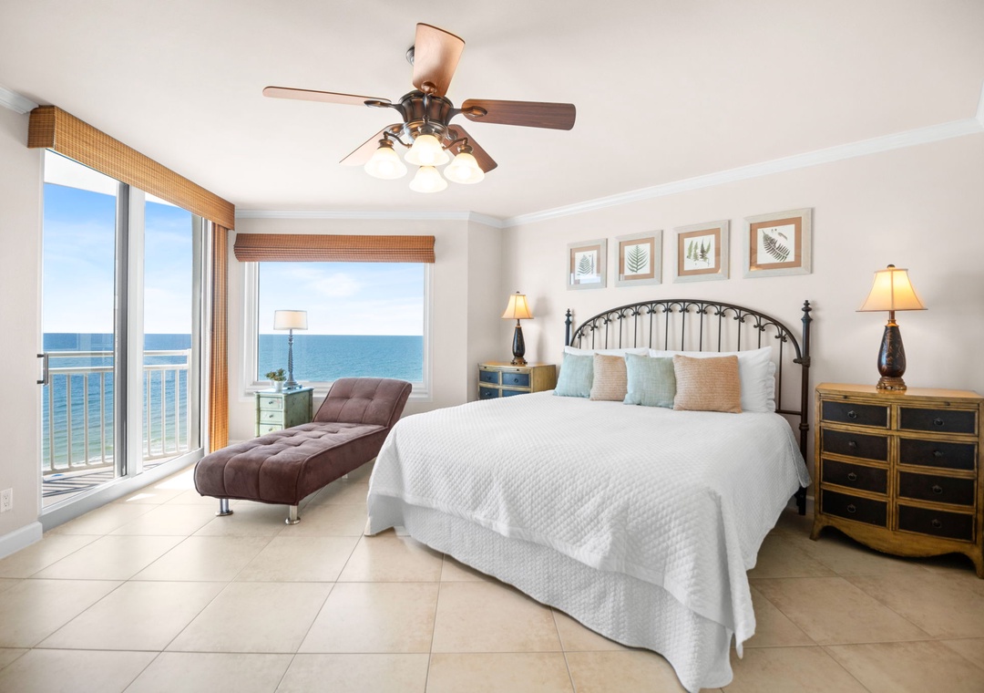 Sea Spray Unit 922 - Primary Bedroom