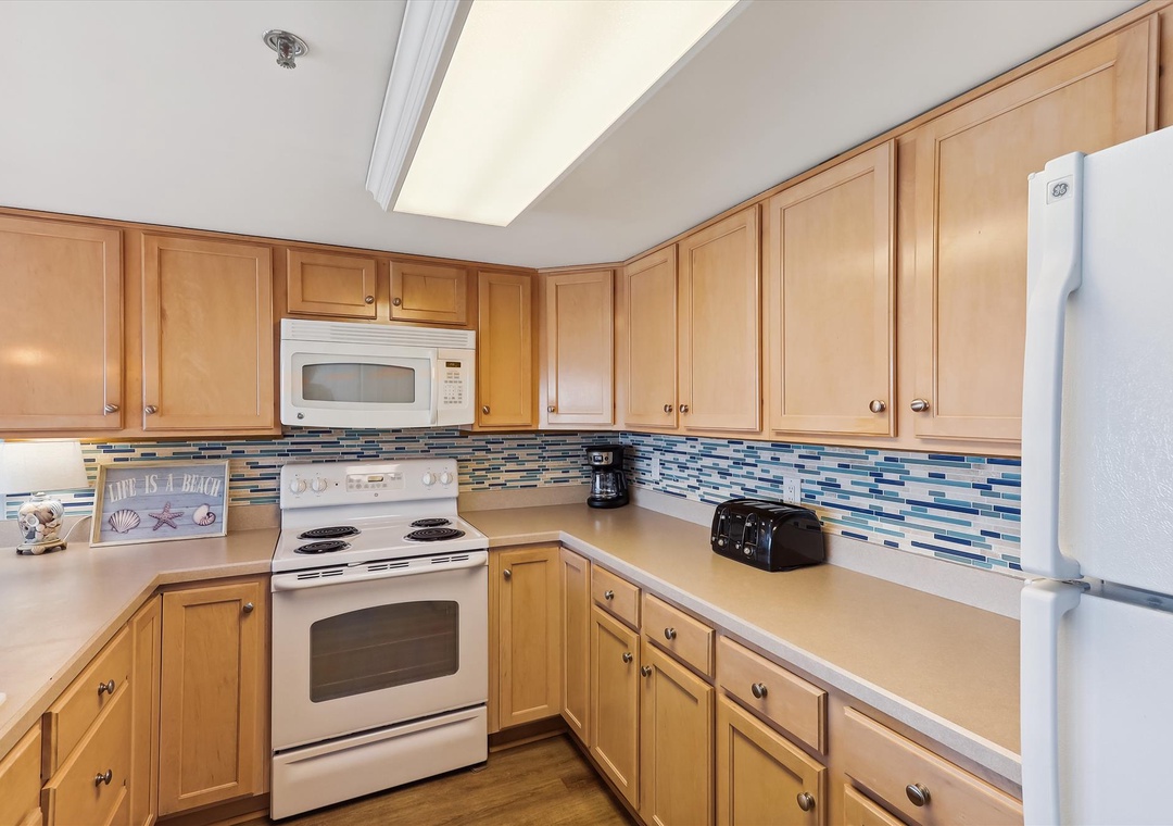 Ocean Breeze West 406 Kitchen