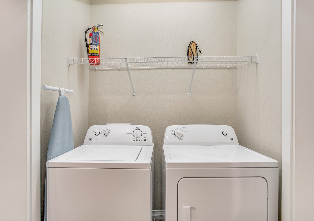 Lost Key Agua Azul Laundry in Unit