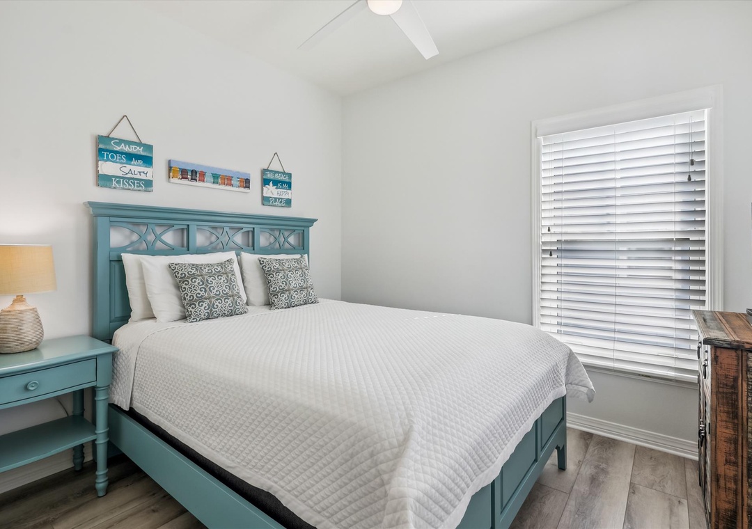 Lost Key Beach Therapy Guest Bedroom #4