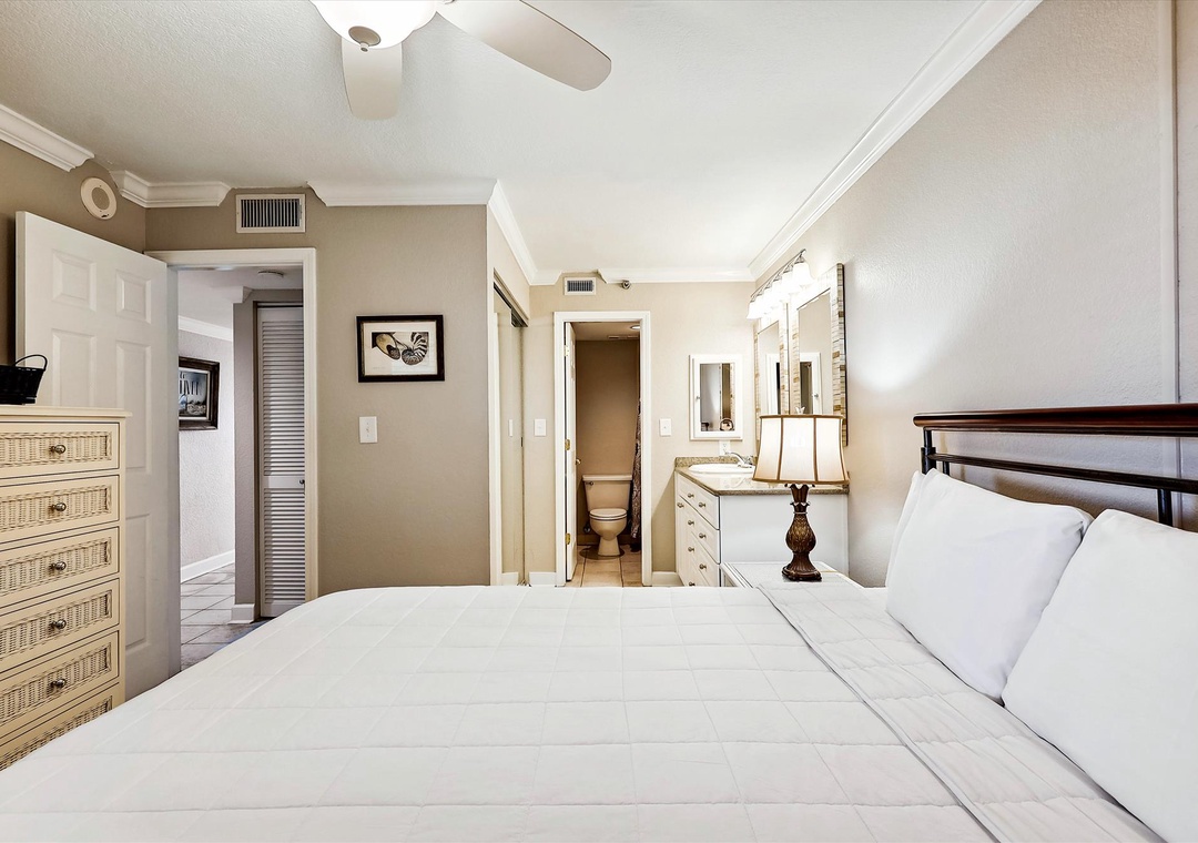 Perdido Sun 714 Guest Bedroom #1 and Vanity