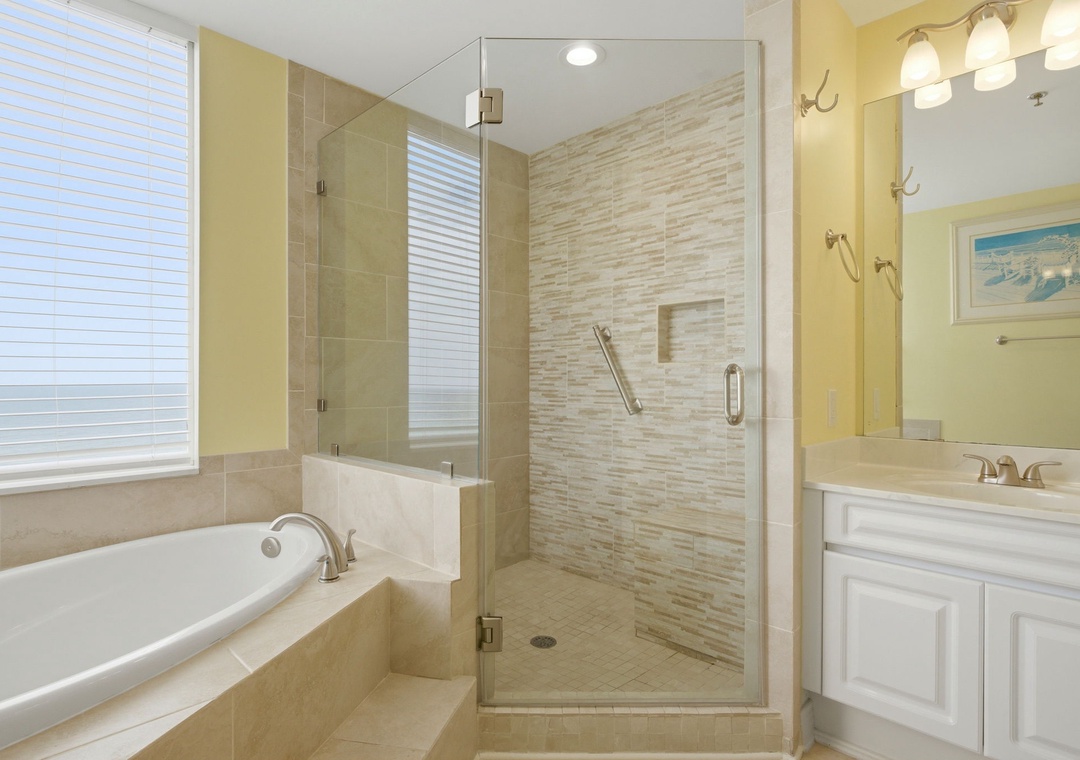 Beach Colony W6B- Bathroom 1 Shower