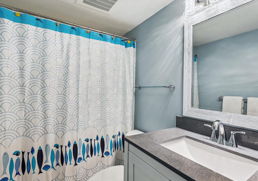 Sandy Key 621 Guest Bathroom #2