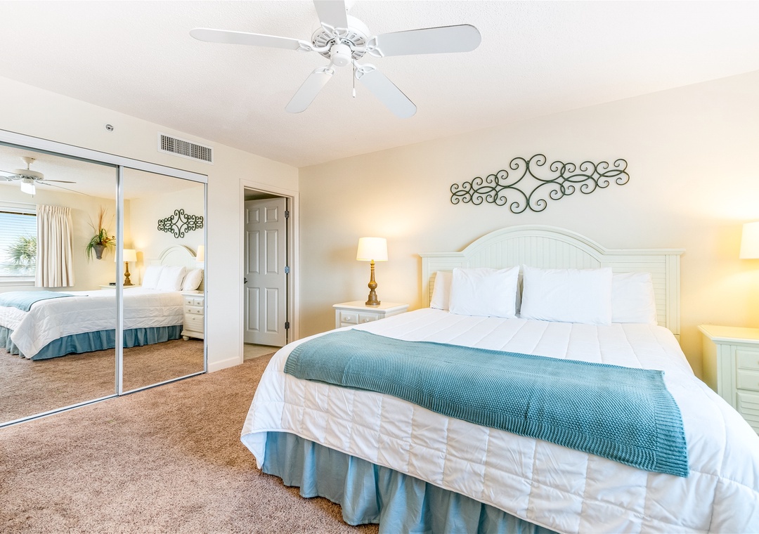 Sandy Key 233 Guest Bedroom #1