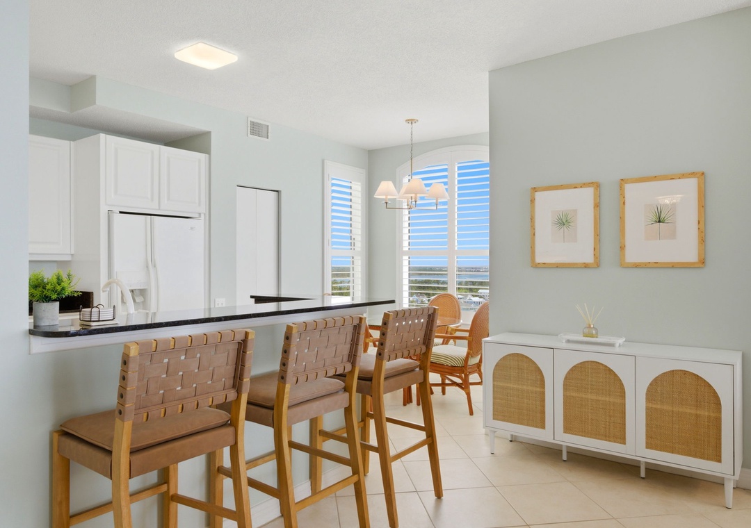 Beach Colony E13A- View of Bar Stools to Dining Rom & Kitchen