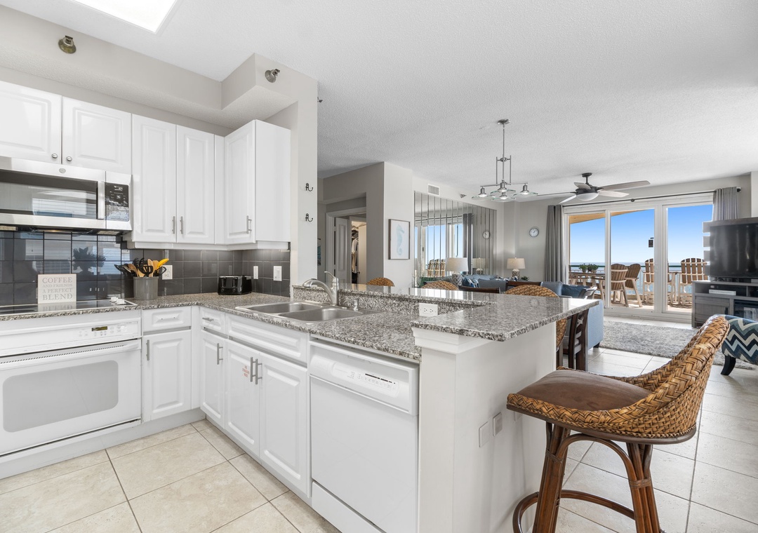 21BeachColonyWest18PHD21