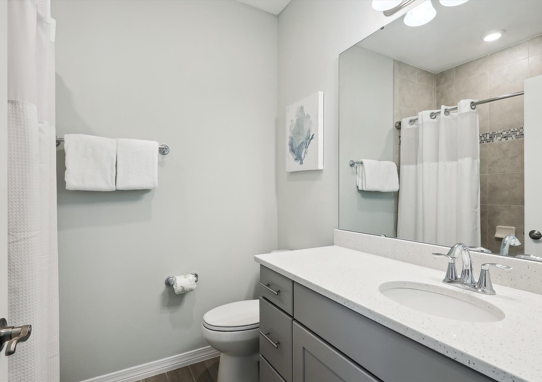 Lost Key Barefoot Bungalow Guest Bathroom #4