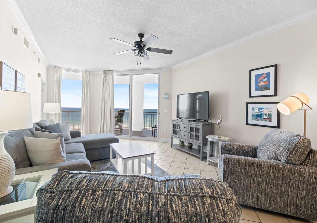 Palacio 404 Living Room