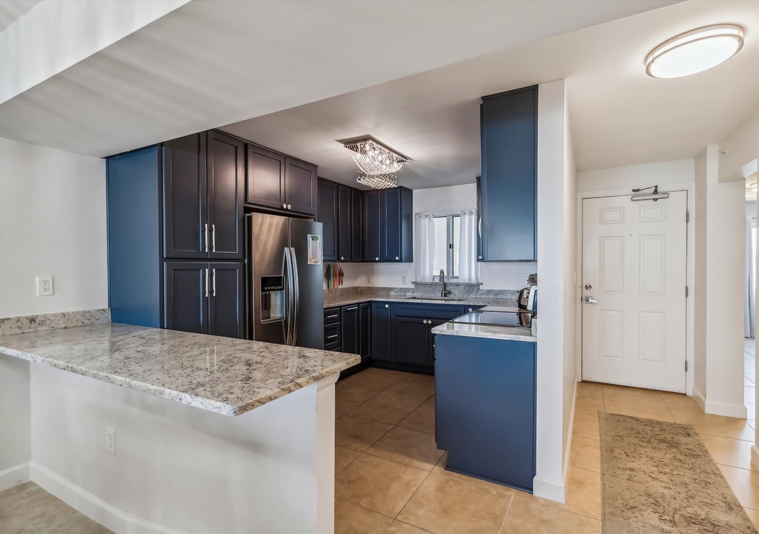 Sandy Key 411 Kitchen and Kitchen Bar