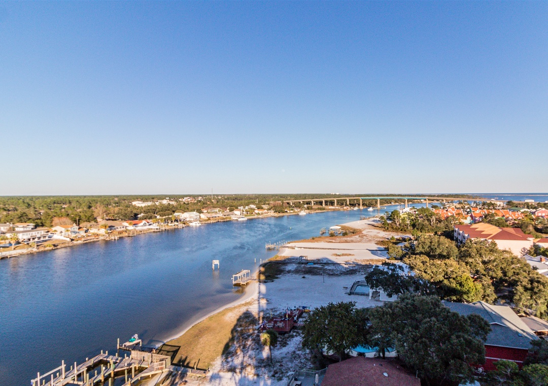 Sailmaker 1001 Views of the Intracoastal Waterway