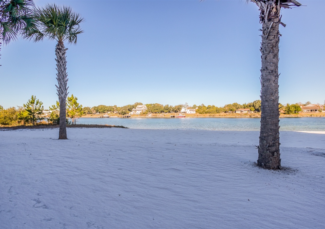 Sailmaker Place Riverside Beach