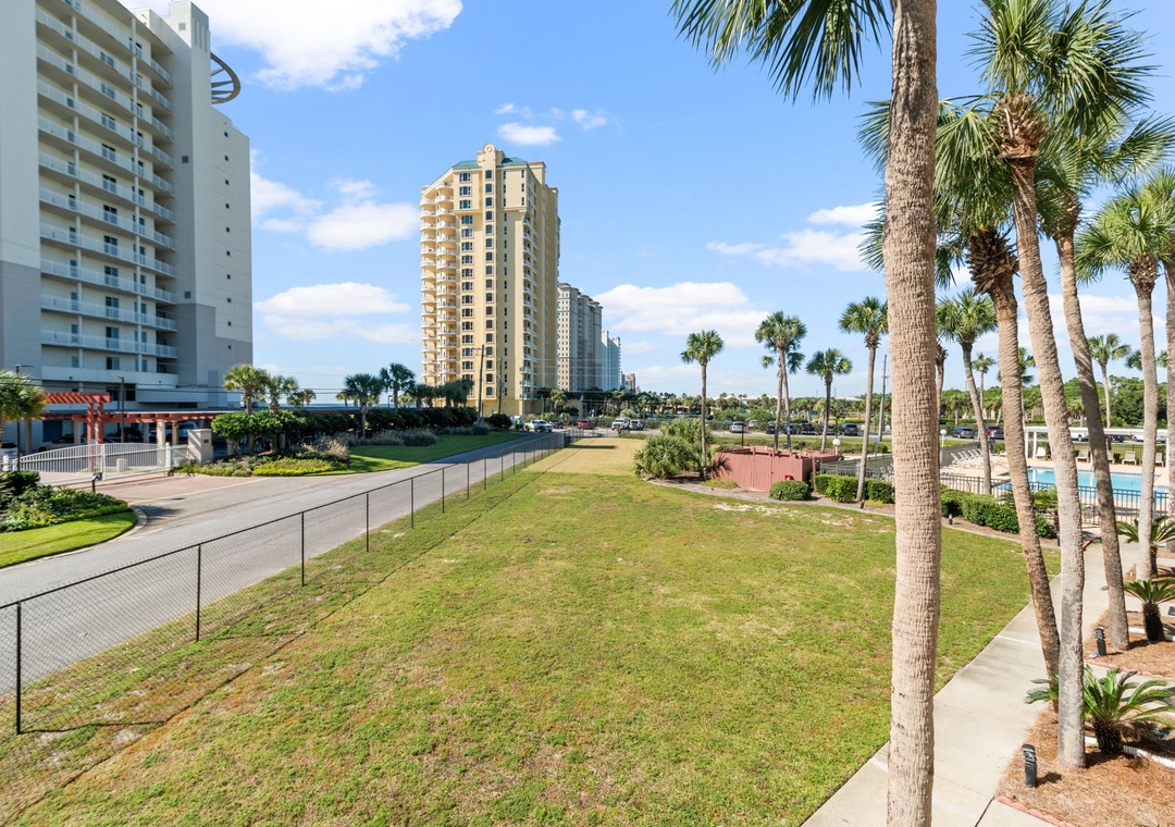 Grand Caribbean 201W 23