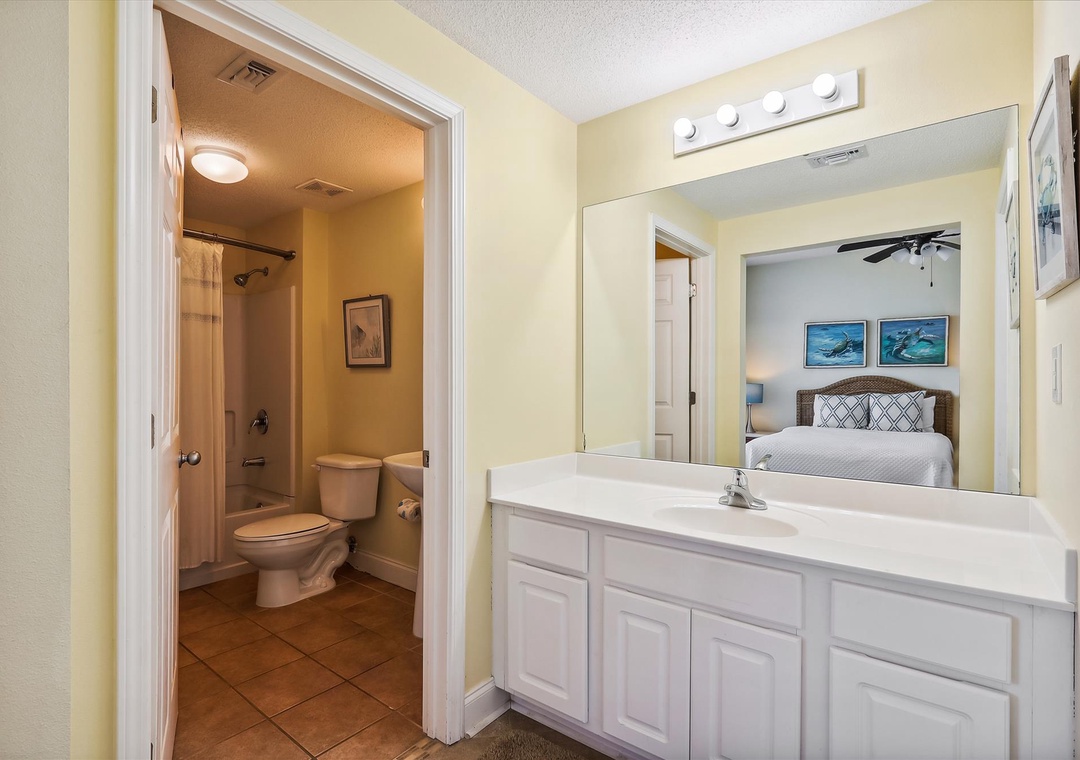 main level-bath-124901_226