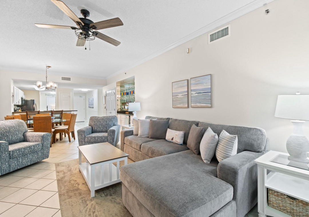 Palacio 404 Living Room