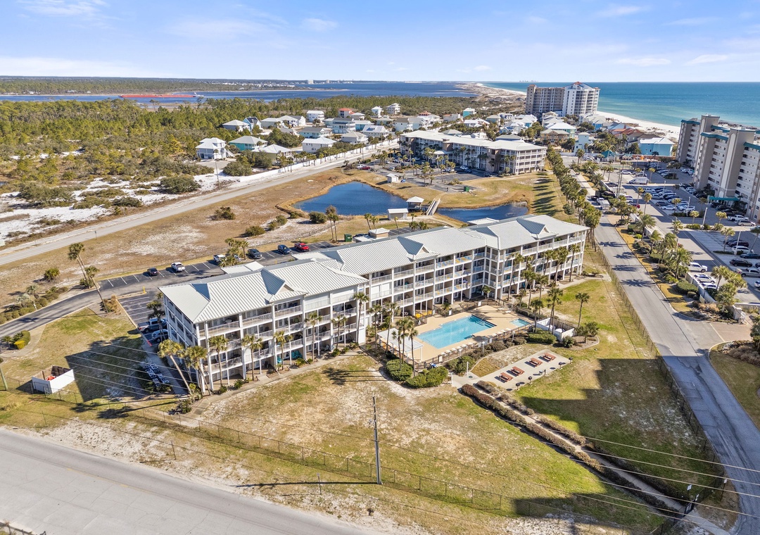 Grand Caribbean View of Complex