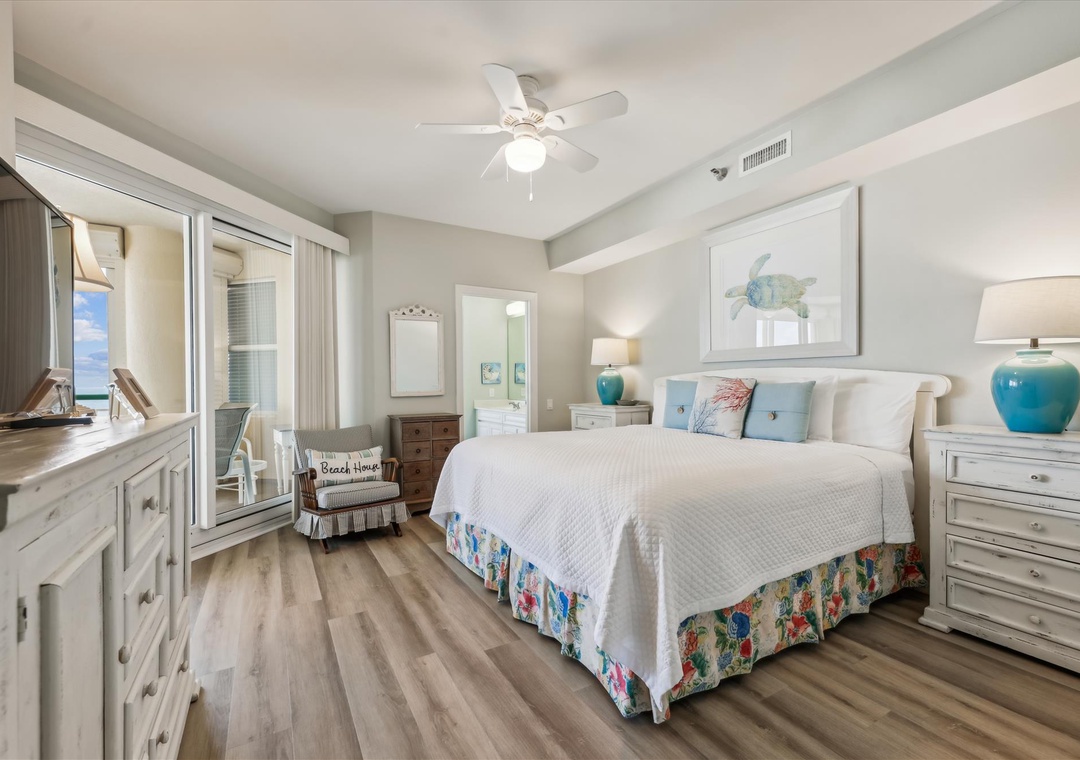 beachcolonywest6aprimarybedroom18a0954