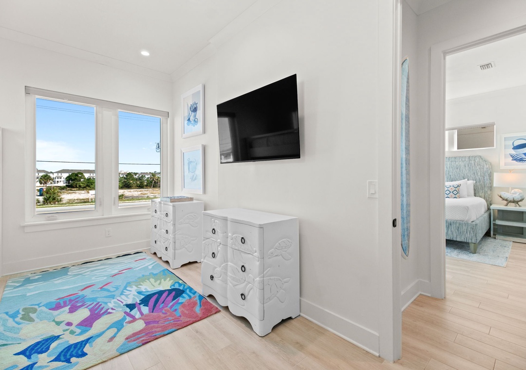 Vivianna #11- Second Floor - Bunk Room