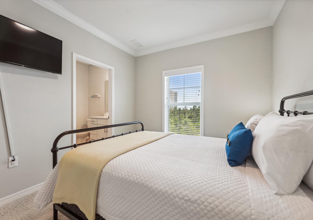 Stillwater Upper Level Bedroom 2-1