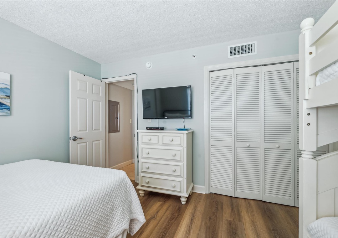 Sandy Key 622 Bedroom 2-128539101