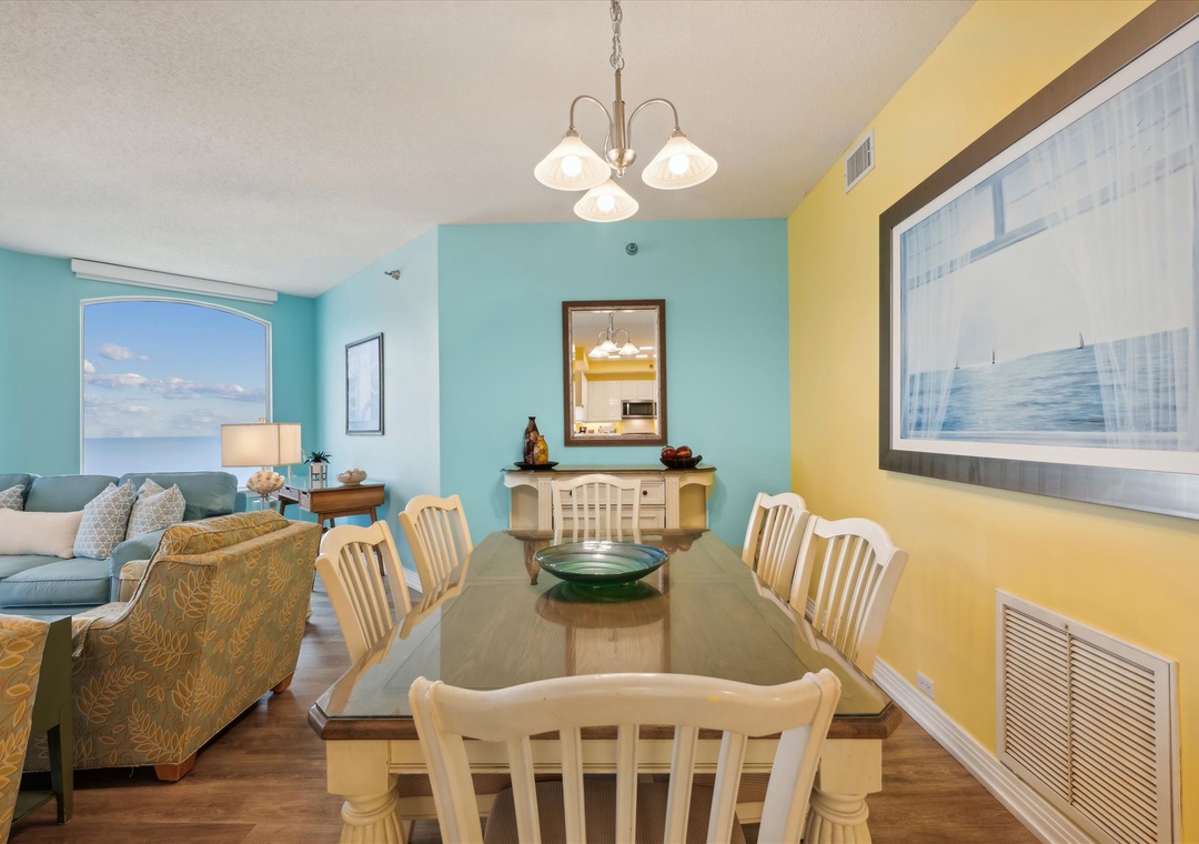 beachcolonytower9cmaindiningarea18a5130