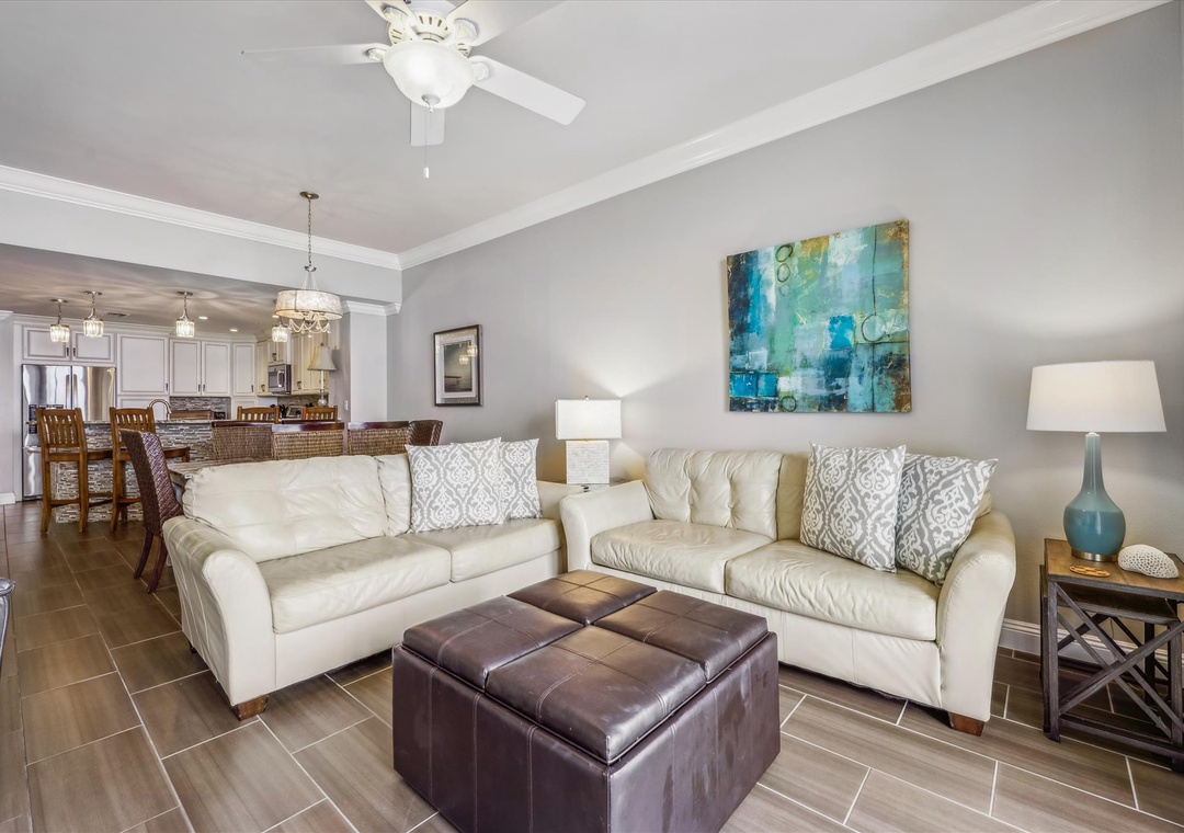 spansihkey204livingarea18a3366