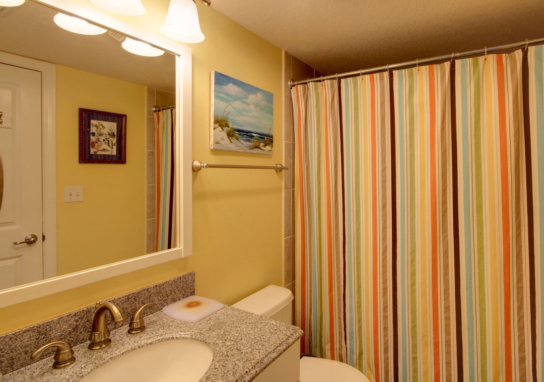 Perdido Towers 603 Guest Bathroom #1