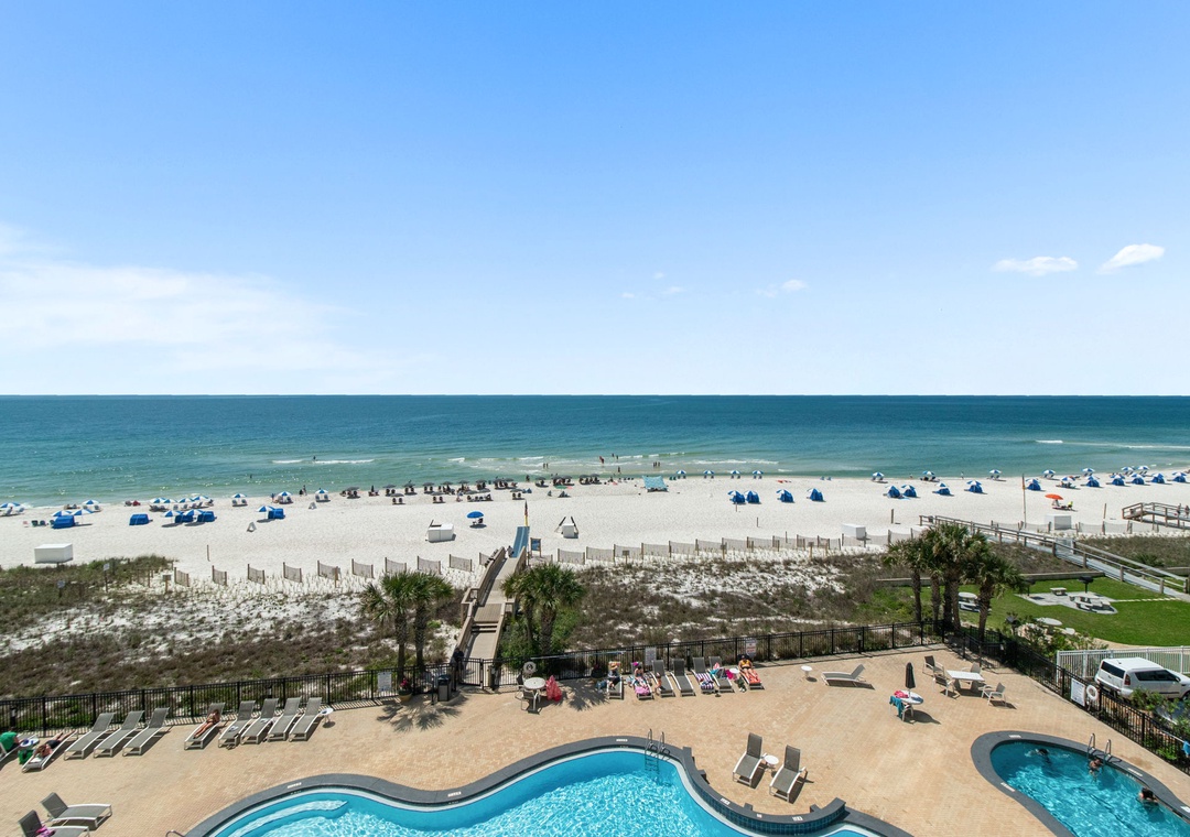 Palacio 404 Gorgeous Beach Views from Balcony