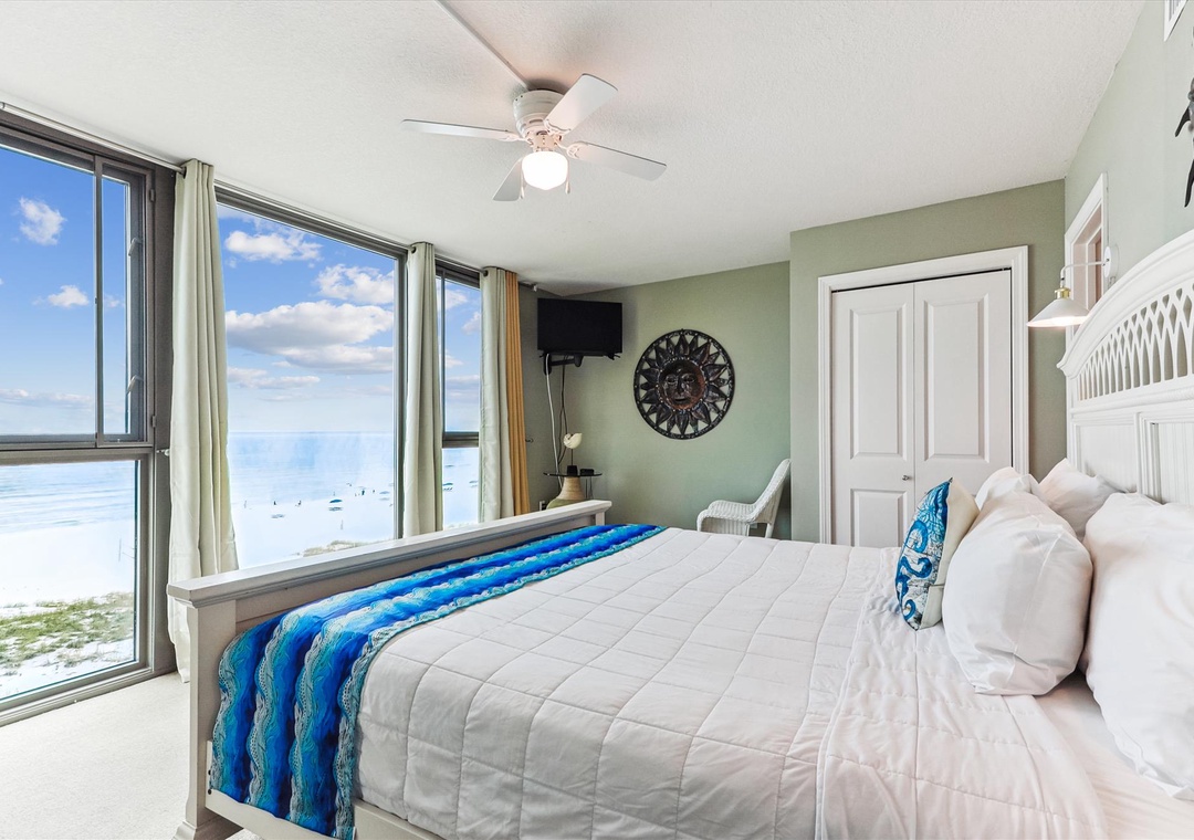 interior-primary bedroom-_18a0785_066