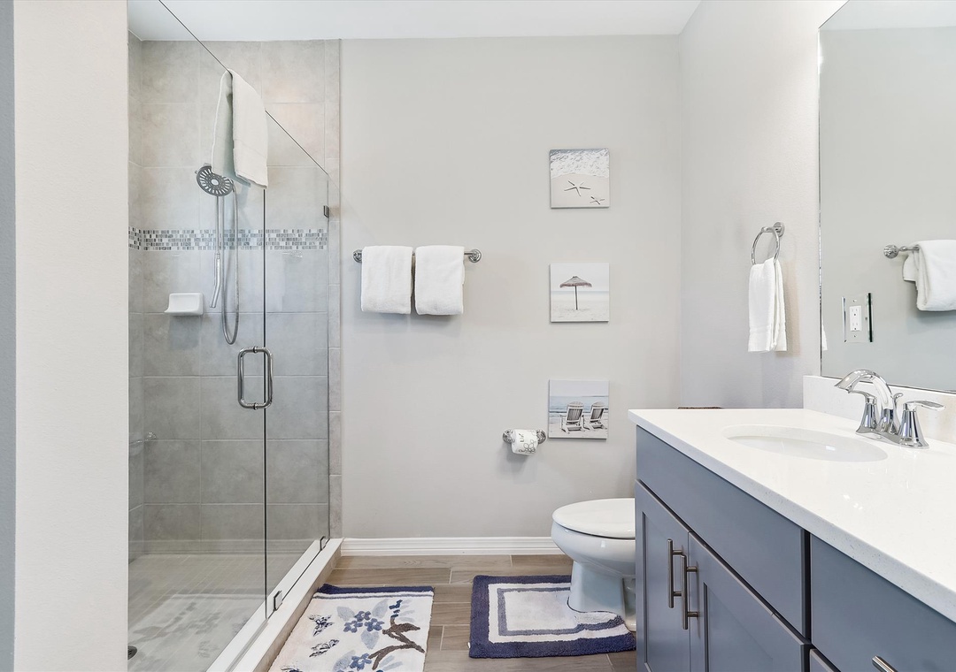 upper level-primary bath-124867_199