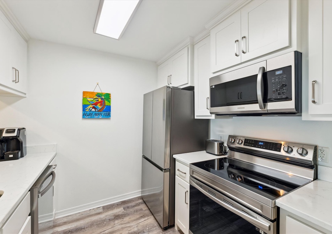 main level-kitchen-126987_066