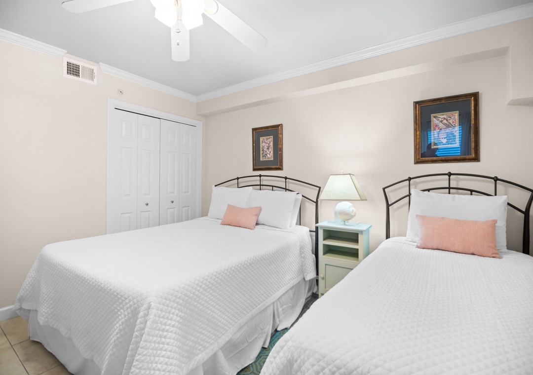 Sea Spray Unit 922 - Bedroom 2