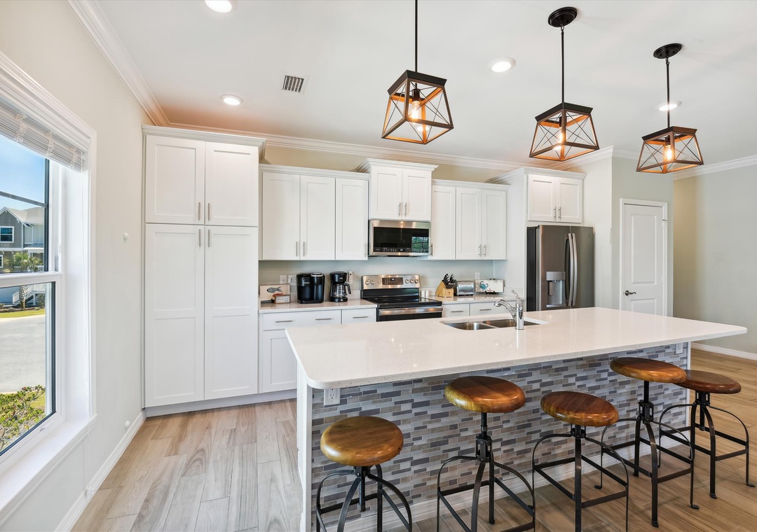 Lost Key The Lost Flip Flop Bar Seating for 4