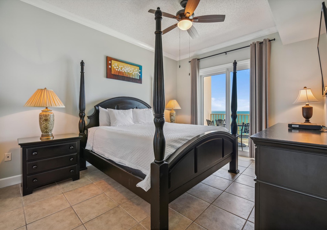 Windemere 1502 Guest Bedroom #1 with Balcony