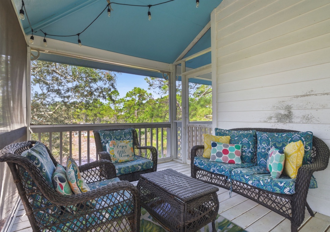 Caribbean Breezes- Outdoor Balcony Seating