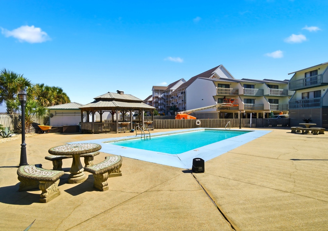 BeachWalk Condo View of Pool & Picnic Area