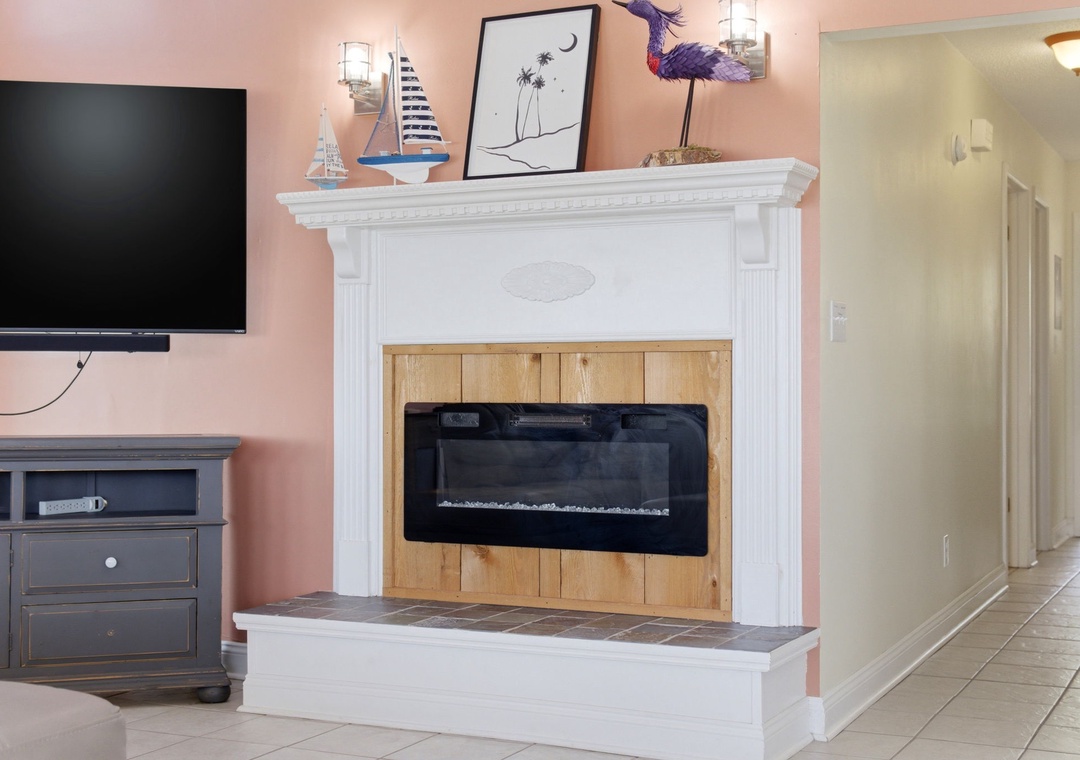 Dunestruck- Living Room with View of the Fireplace