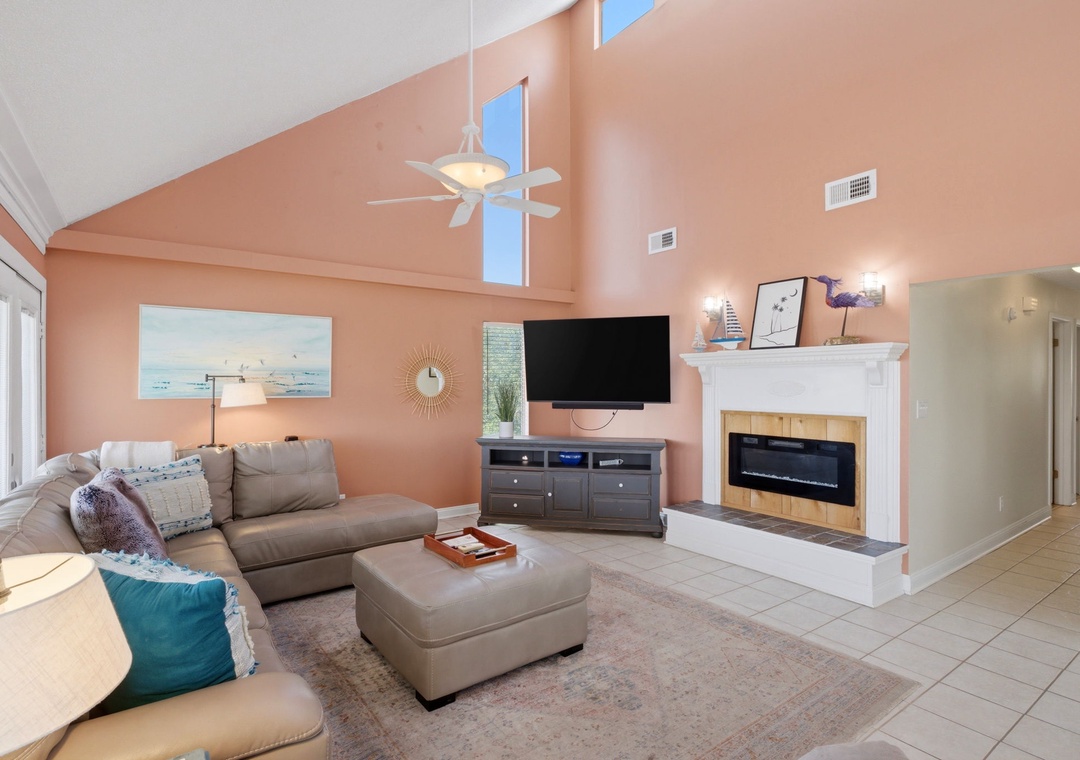 Dunestruck- Living Room, TV & Fireplace View
