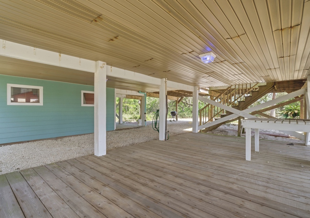 Dunestruck- Deck Under the Property