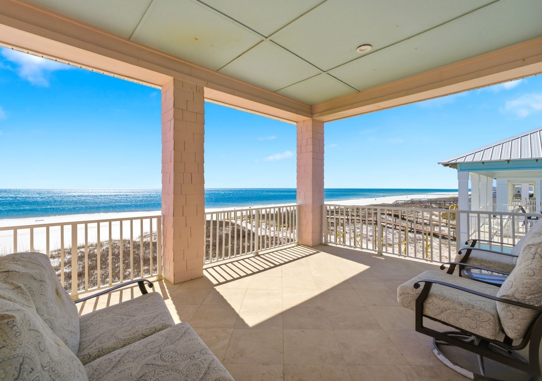49-web-or-mls-1557-w-beach-blvd