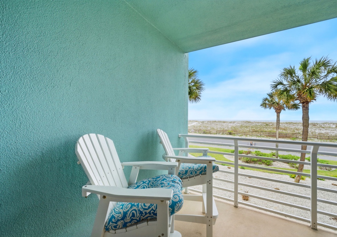 Palm Beach Club 118-Living Room Balcony View