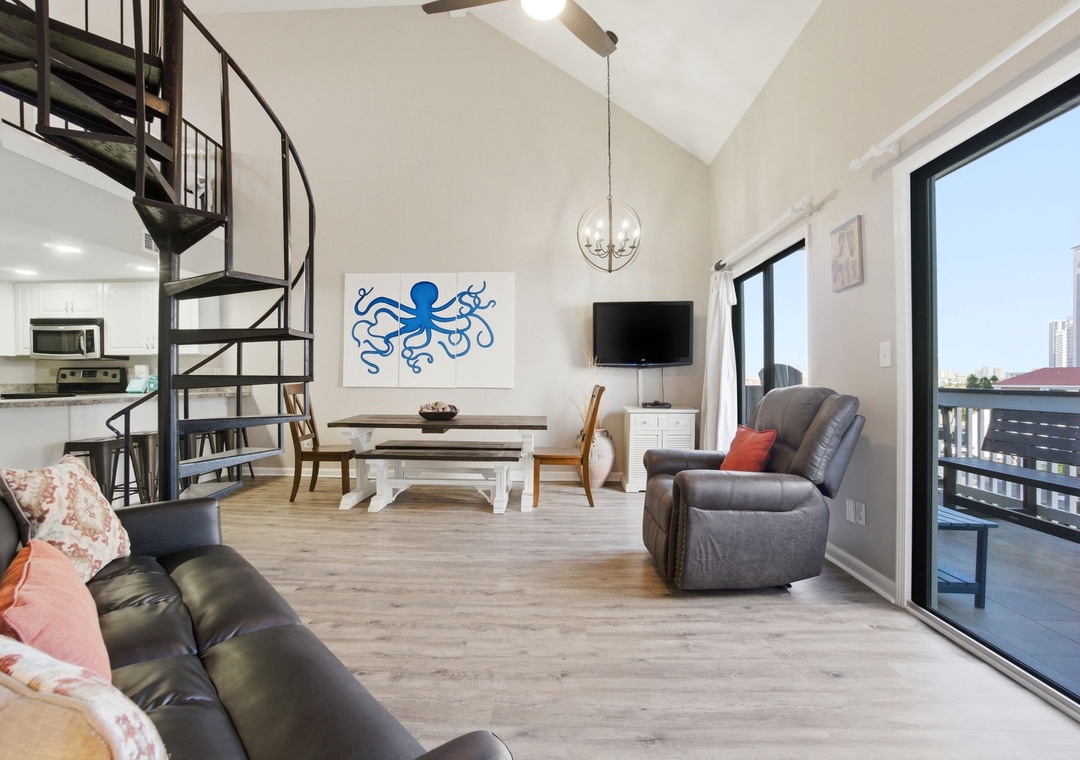 19-web-or-mls-317-e-beach-blvd-304c