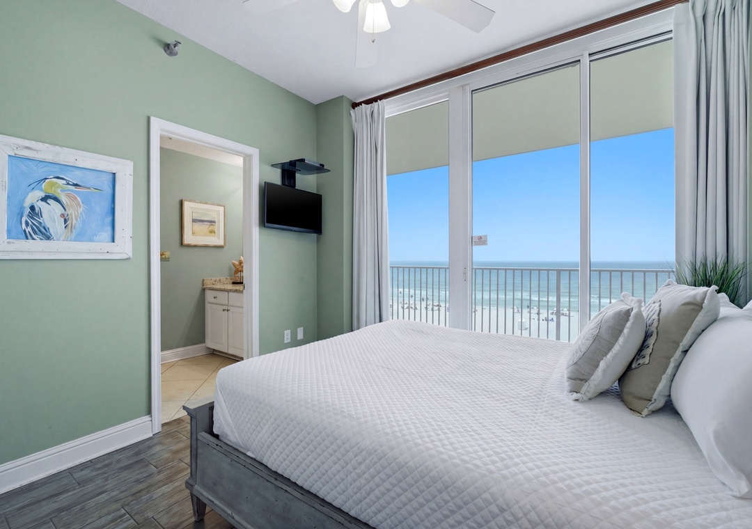 Lighthouse 418- Bedroom 2, TV & Balcony