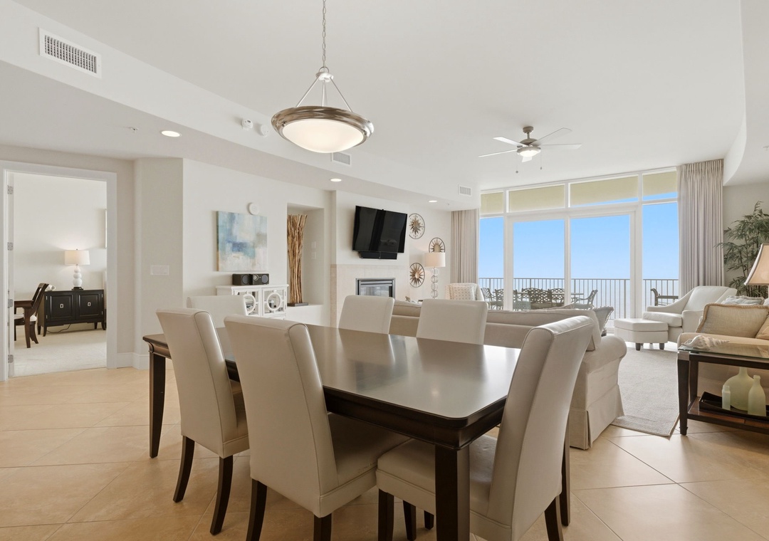 Turquoise Place 1108C- Dining Room View to Balcony