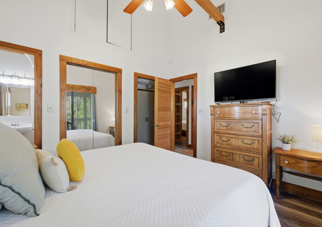 Caribbean Breezes- Bedroom 1 & TV