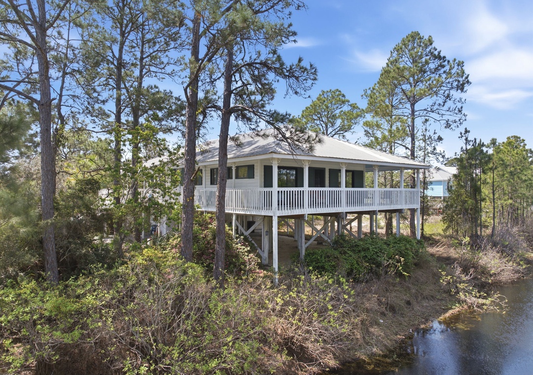Caribbean Breezes- View of Property & Canal