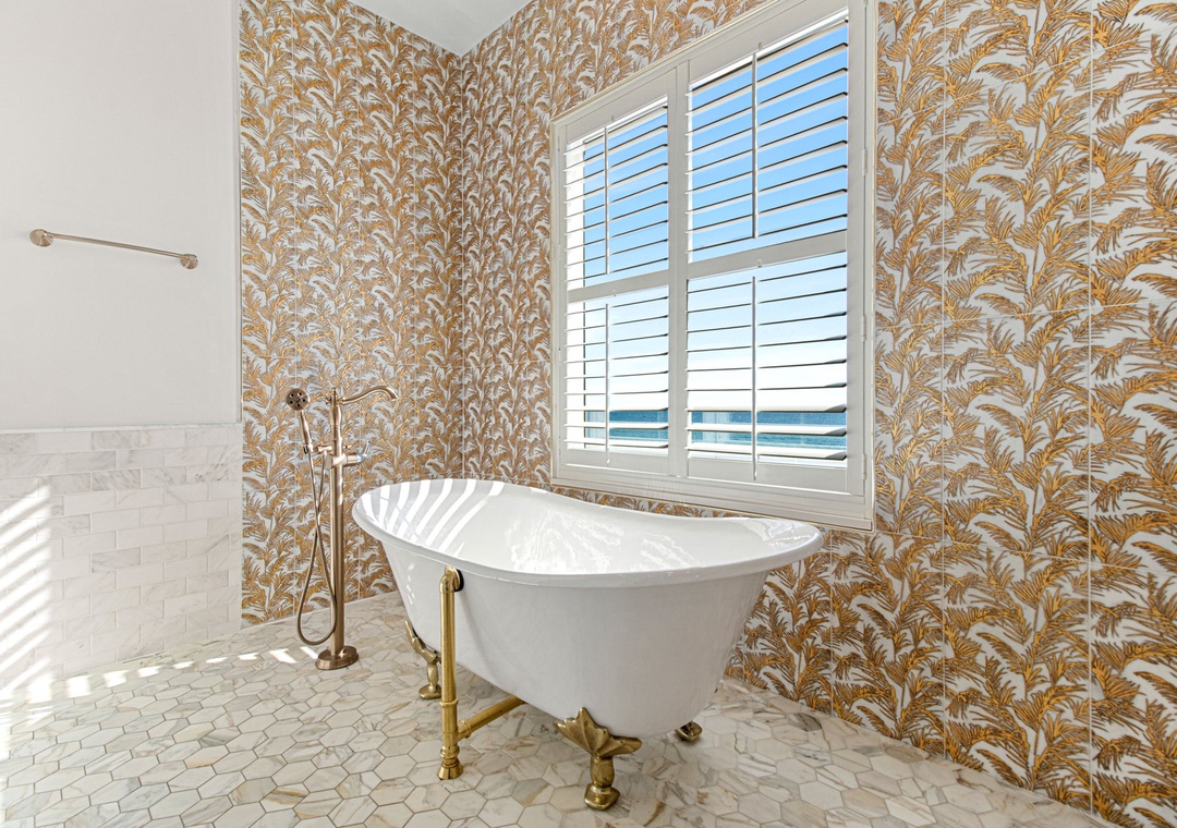 Bathroom 1- Claw Foot Tub